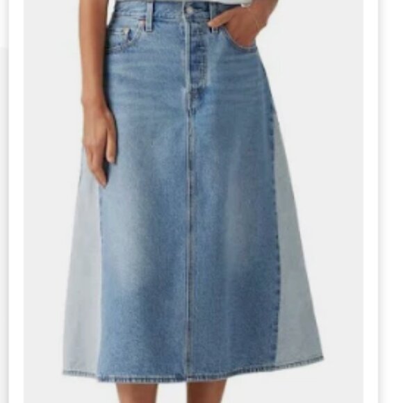 Levi's Premium Jean Skirt Two Tone Size 26 NWOT - Picture 1 of 1